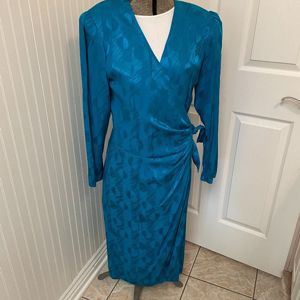 MAGGY LONDON TEAL WRAP DRESS, SIZE 12, 100% SILK